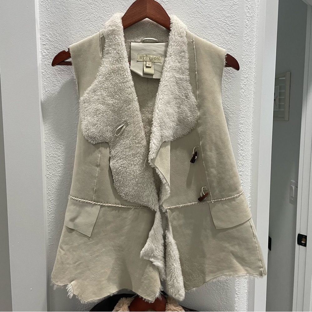 Stetson vest size small